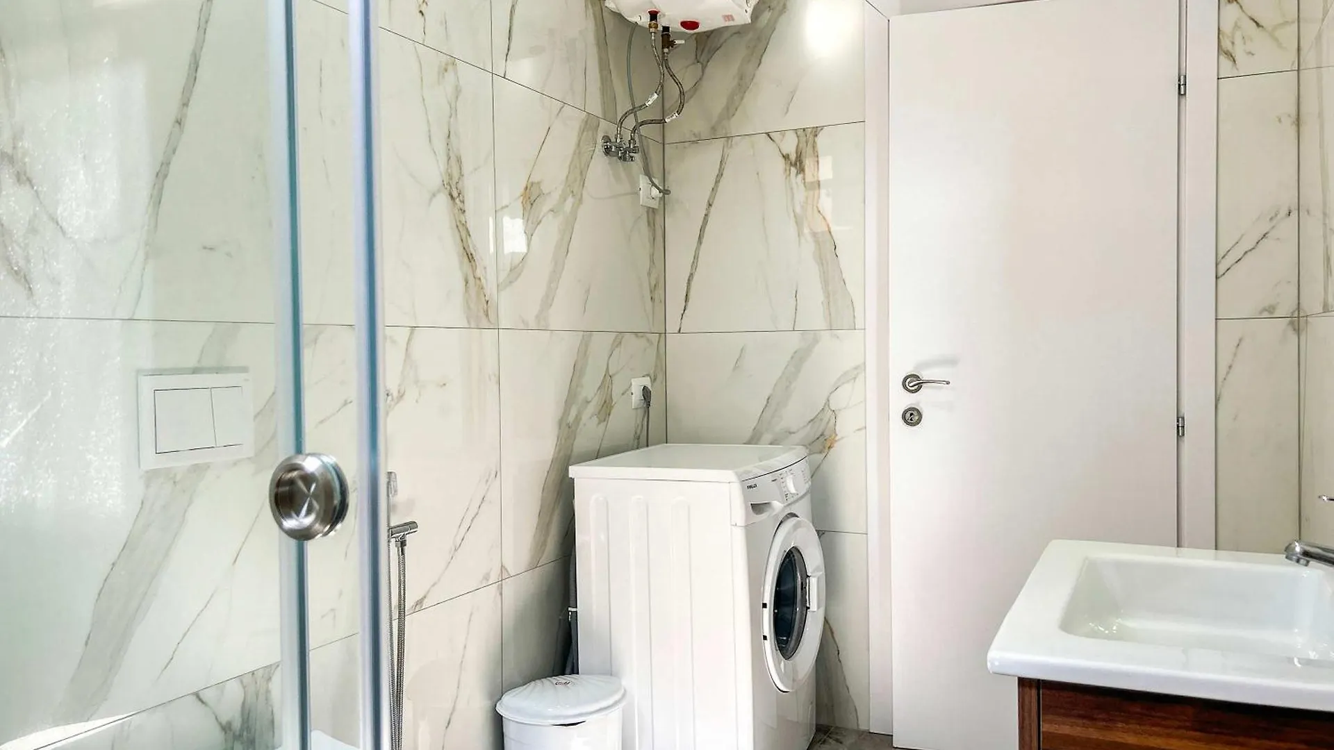 Апартаменты Seaside Haven Дуррес