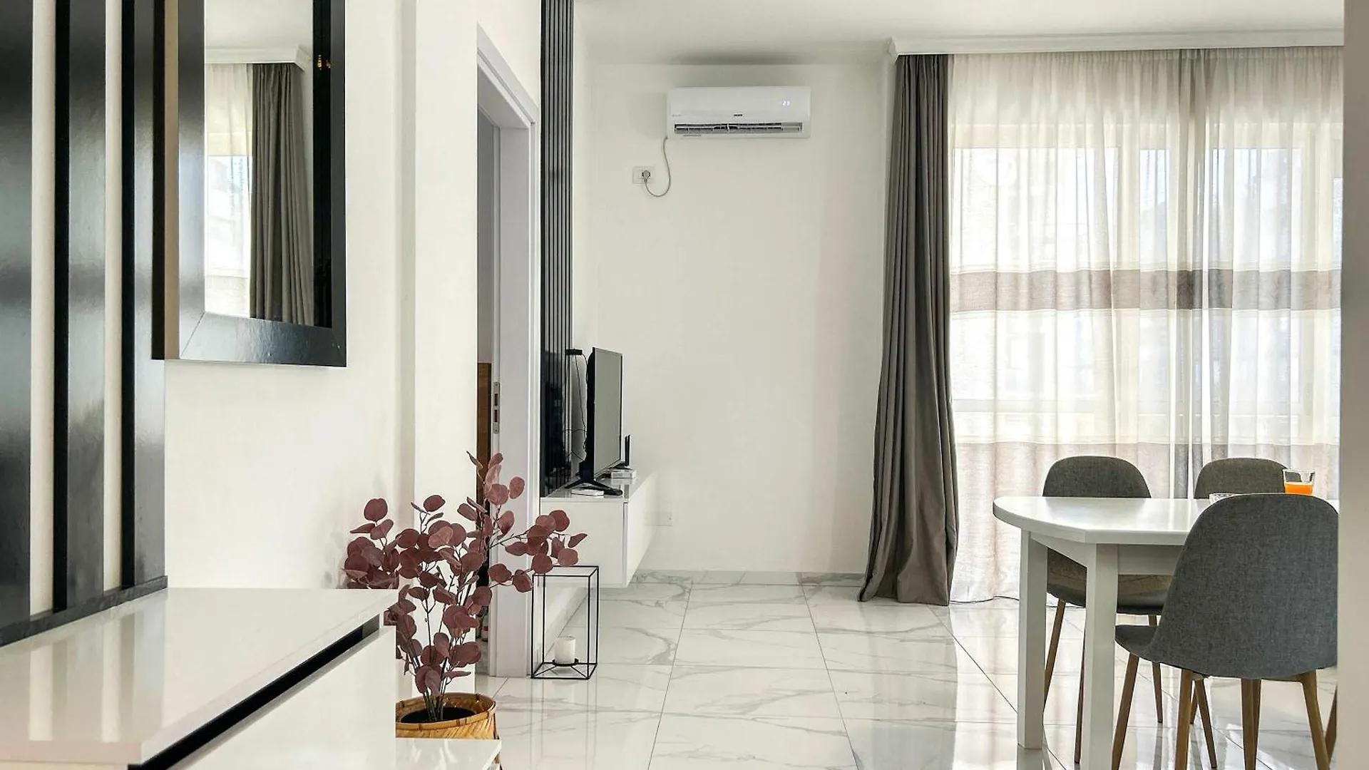 Апартаменты Seaside Haven Дуррес Албания