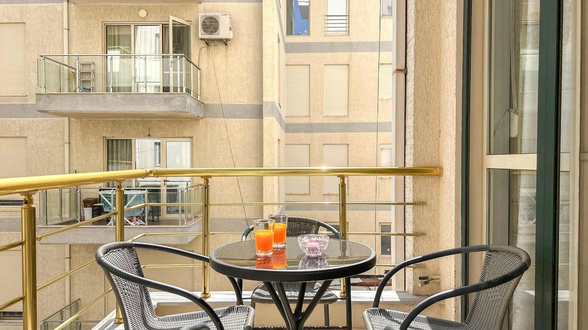 Apartamento Seaside Haven Durrës